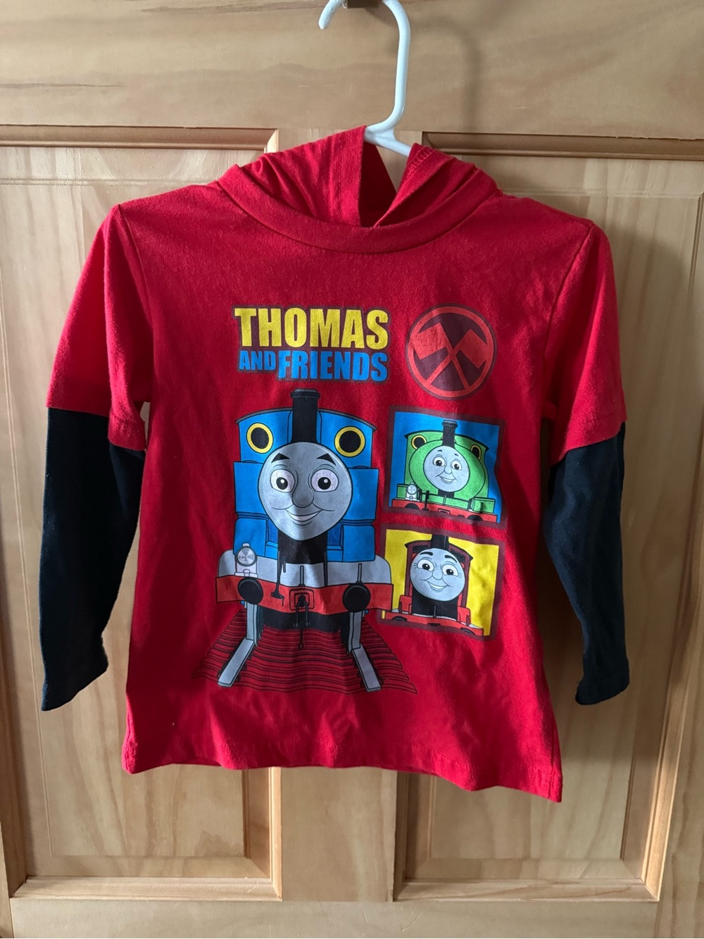 Like New, Boys Size 3T Thomas The Train Hoodie Long Sleeve Shirt